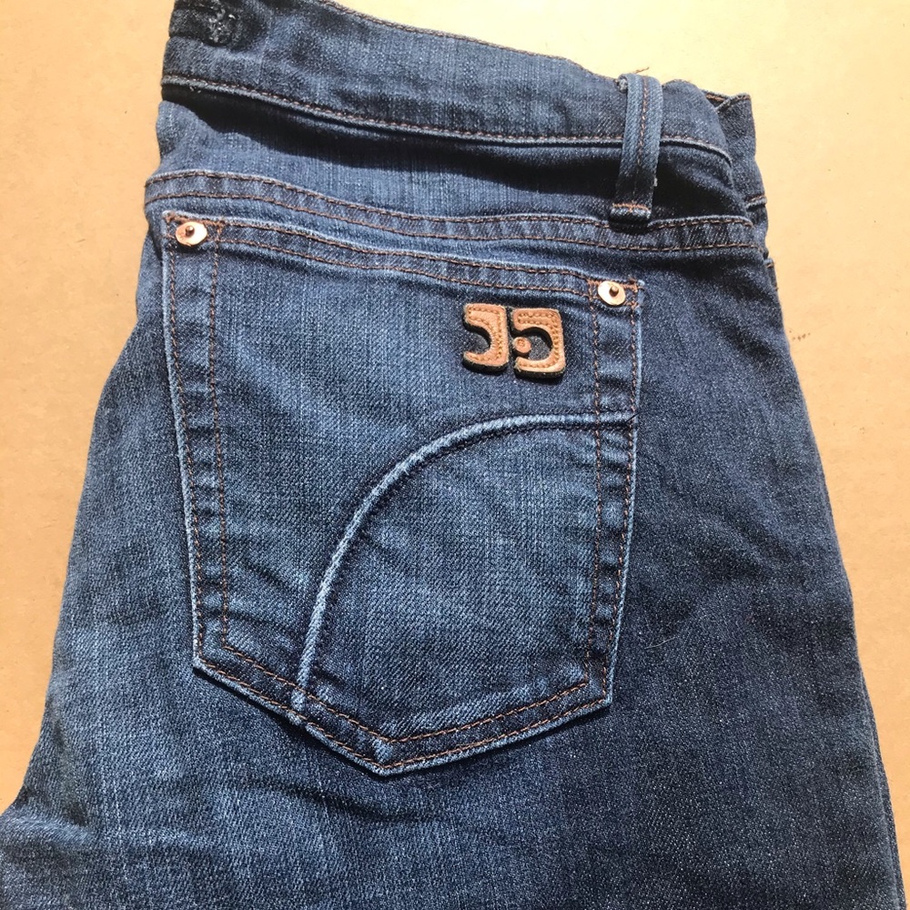 JOES JEANS SIZE 29 dark wash flare bottoms
